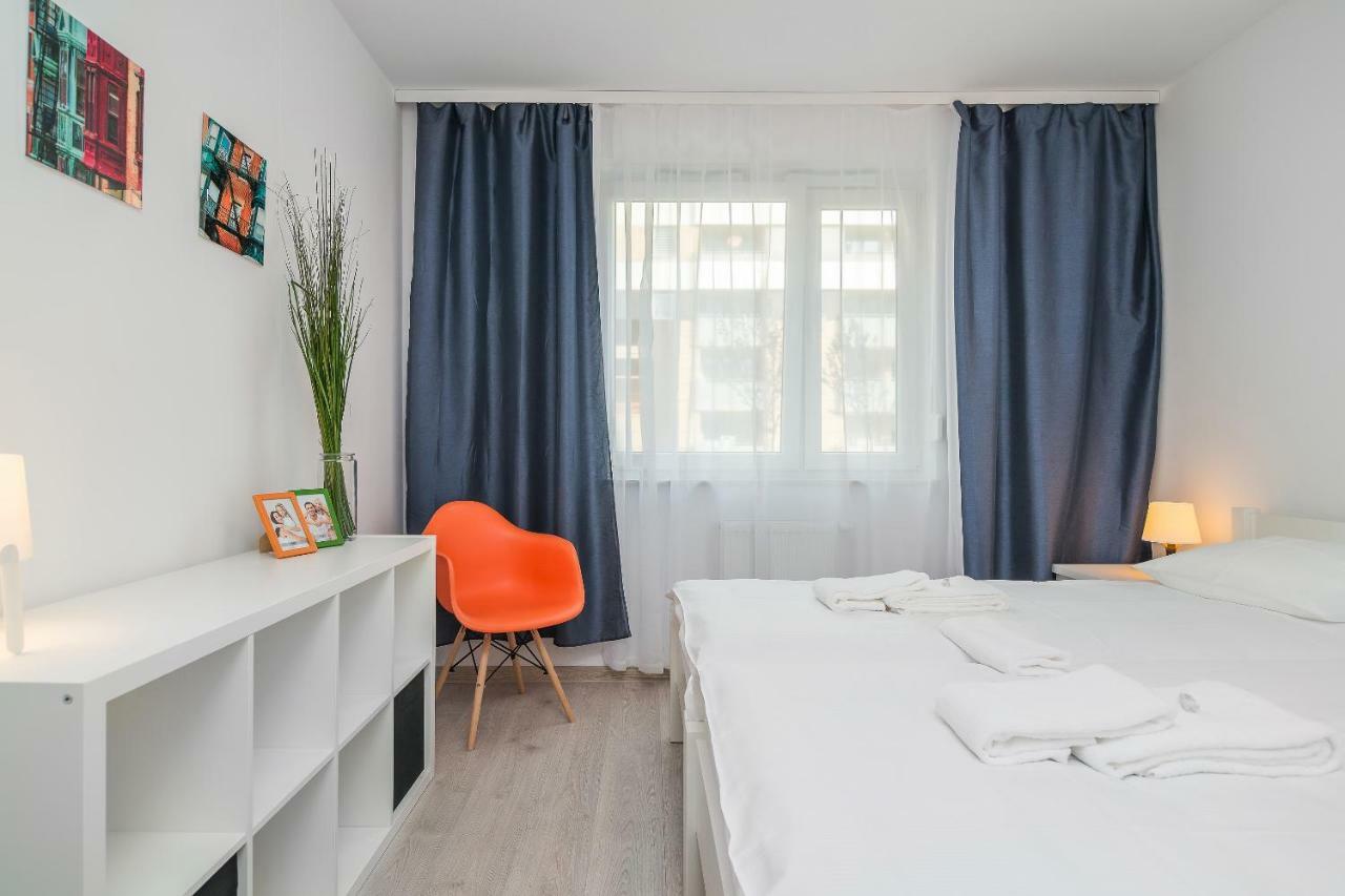 Exclusive Apartments Teczowa With Underground Parking By Noclegi Renters Breslavia Exterior foto